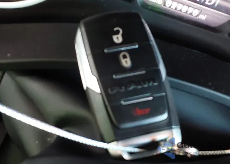 2022 Ram 1500 Big Horn 4X4 5'7 Box z USA, uszkodzony, nr VIN 1C6RRFFG6NN439340